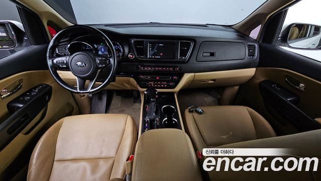 Kia The / новый New Carnival Luxury, 2020 7