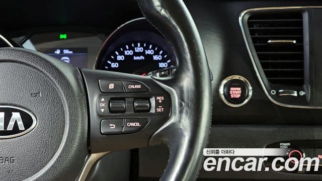 Kia The / новый New Carnival Luxury, 2020 14