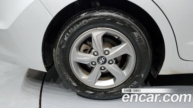 Hyundai Avante AD 1.6 GDI Smart, 2016 все фото