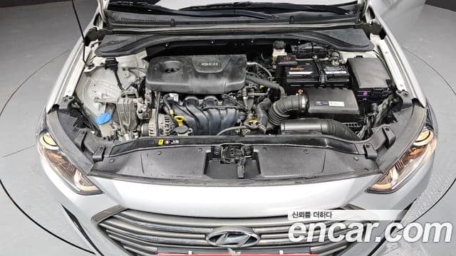 Hyundai Avante AD 1.6 GDI Smart, 2016 6