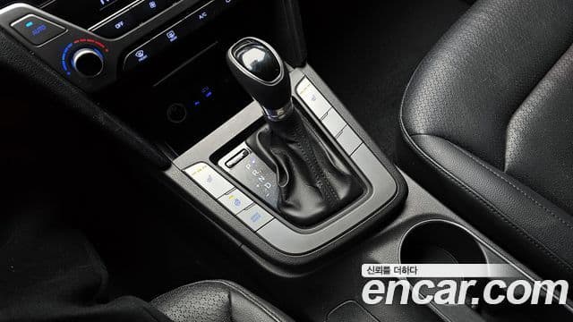 Hyundai Avante AD 1.6 GDI Smart, 2016 9