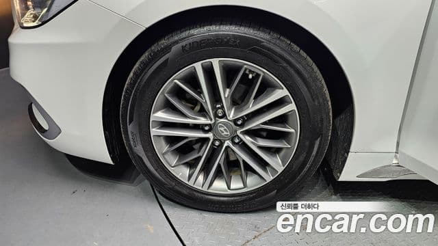 Hyundai Grandeur IG 3.0 LPi Modern (арендный автомобиль), 2018 все фото