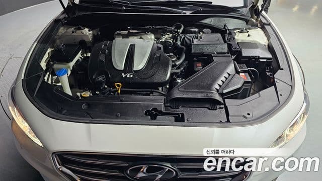 Hyundai Grandeur IG 3.0 LPi Modern (арендный автомобиль), 2018 6