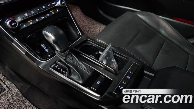 Hyundai Grandeur IG 3.0 LPi Modern (арендный автомобиль), 2018 9