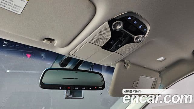 Hyundai Grandeur IG 3.0 LPi Modern (арендный автомобиль), 2018 18