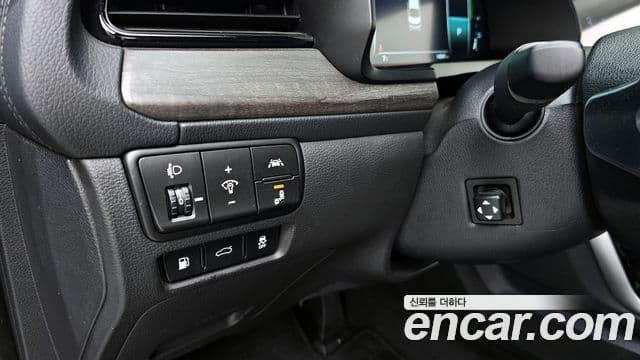 Kia K7 Premier гибрид Noblesse, 2020 16