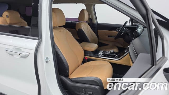 Kia Carnival 4세대 Signature, 2022 10
