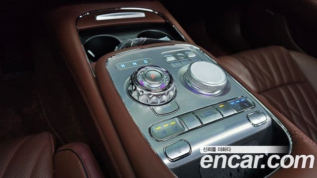 Genesis G90 (RS4) бензин 3.5 турбо AWD, 2023 9