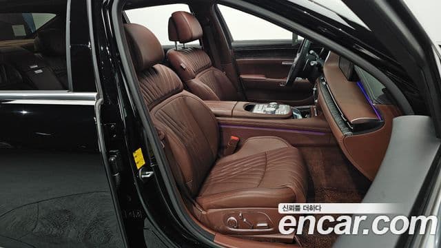 Genesis G90 (RS4) бензин 3.5 турбо AWD, 2023 10