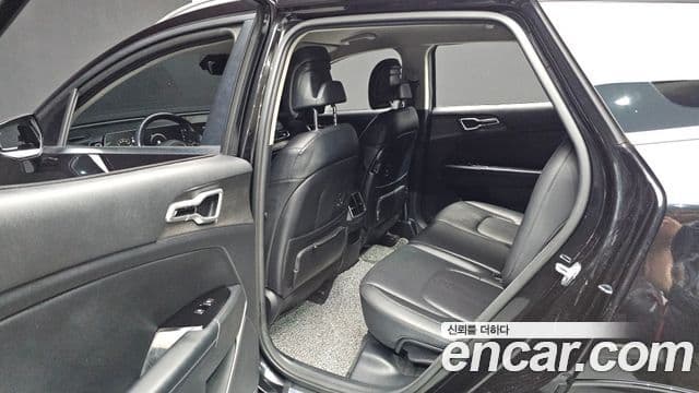 Kia Sportage 5세대 Signature, 2023 12