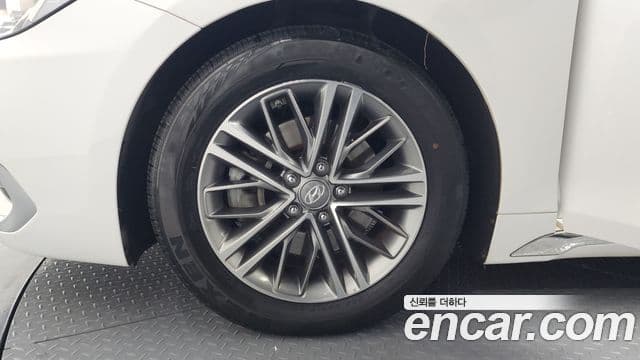 Hyundai Grandeur IG Premium, 2018 все фото