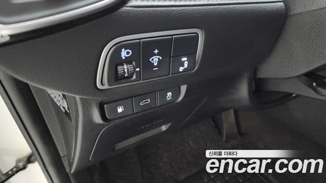 Hyundai Grandeur IG Premium, 2018 18