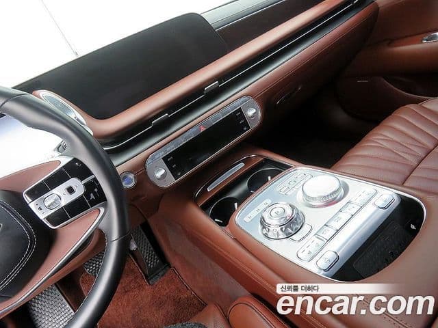 Genesis G90 (RS4) бензин 3.5 турбо AWD, 2023 11