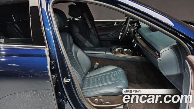 Genesis G80 (RG3) бензин 2.5 турбо 2WD, 2022 10