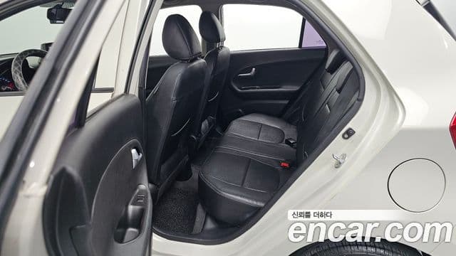 Kia All New Morning Special, 2012 11