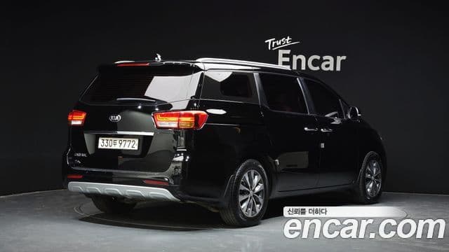 Kia All New Carnival Luxury, 2018 2