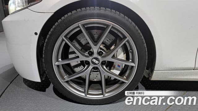 BMW M5 (F10) M5 седан, 2016 все фото