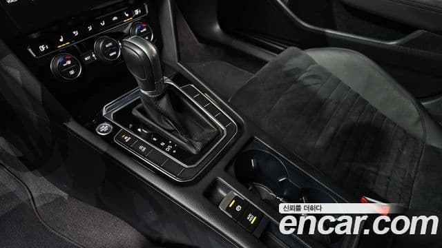 Volkswagen Passat GT(B8), 2018 9