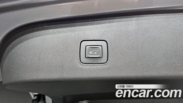 Chevrolet(GM대우) Trax кроссовер 1.2 RS, 2024 20