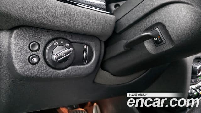 Mini Cooper S 클럽맨 2세대, 2022 19