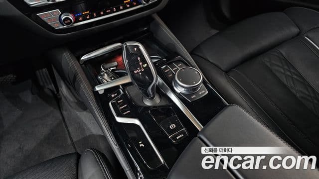 BMW 5시리즈 (G30) Luxury, 2021 9