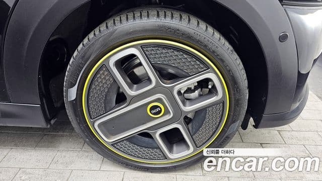 Mini Cooper Электрический (Electric) 3세대, 2024 все фото
