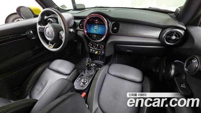 Mini Cooper Электрический (Electric) 3세대, 2024 7