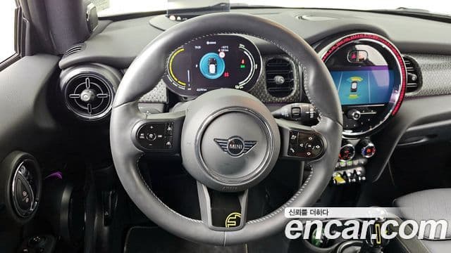Mini Cooper Электрический (Electric) 3세대, 2024 13