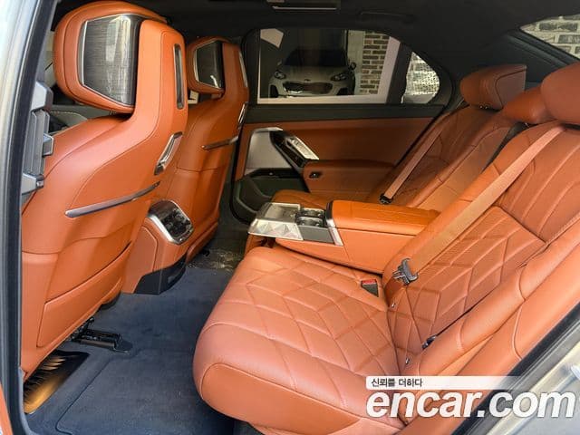 BMW 7시리즈 (G70) 740i xDrive M Sport, 2026 17