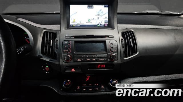 Kia Sportage R топовая версия, 2012 15