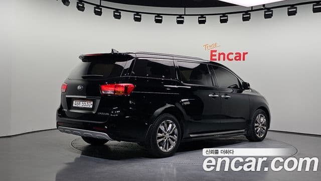 Kia All New Carnival VIP, 2017 2