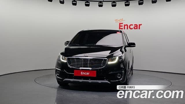 Kia All New Carnival VIP, 2017 3