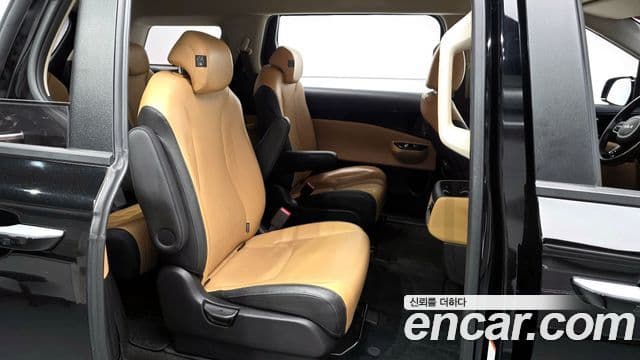 Kia Carnival 4세대 Prestige, 2022 12