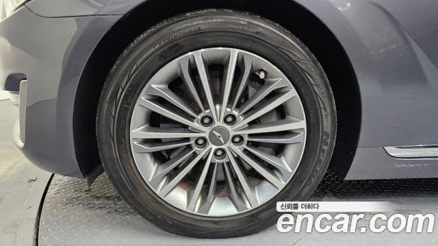 Genesis EQ900 Luxury, 2016 все фото