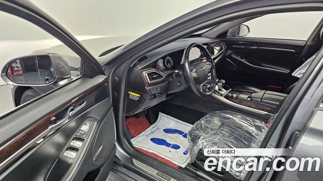 Genesis EQ900 Luxury, 2016 10