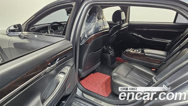 Genesis EQ900 Luxury, 2016 11