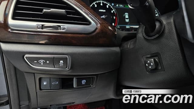 Genesis EQ900 Luxury, 2016 14