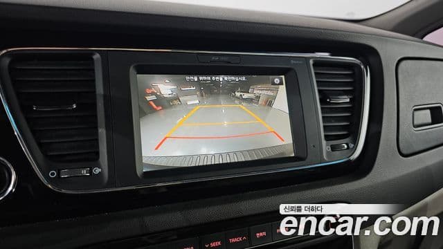 Kia All New Carnival Prestige, 2017 17