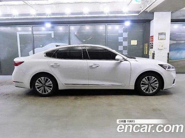 Kia All New K7 гибрид Special, 2018 3