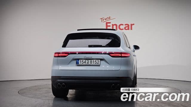 Porsche Cayenne (PO536) 3.0 Platinum Edition, 2023 4