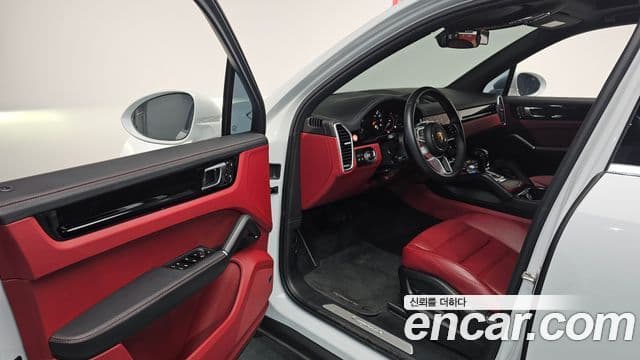 Porsche Cayenne (PO536) 3.0 Platinum Edition, 2023 11