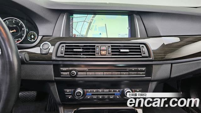 BMW 5시리즈 (F10) 528i Luxury Plus, 2015 14