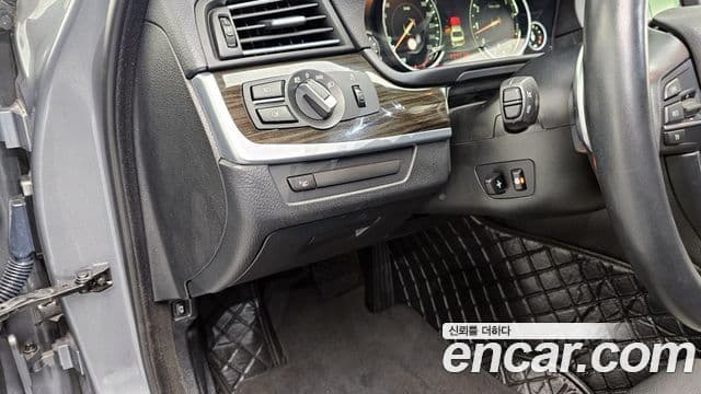 BMW 5시리즈 (F10) 528i Luxury Plus, 2015 16