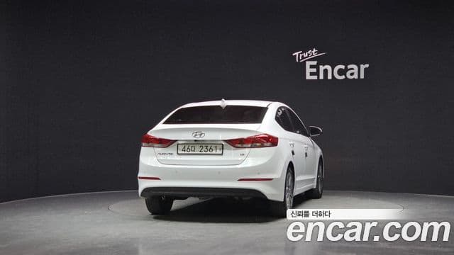 Hyundai Avante AD 1.6 GDI Value Plus, 2018 4