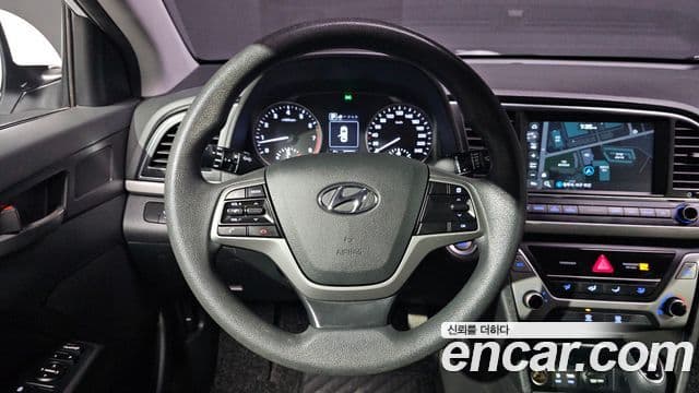 Hyundai Avante AD 1.6 GDI Value Plus, 2018 13