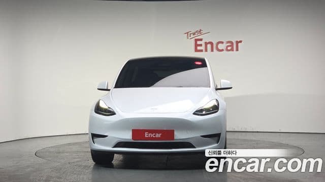 Tesla модель Y, 2024 3
