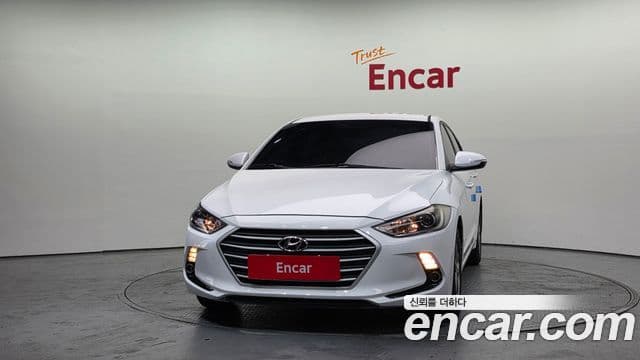 Hyundai Avante AD 1.6 GDI Smart, 2017 9