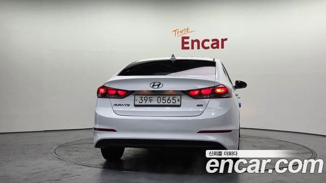 Hyundai Avante AD 1.6 GDI Smart, 2017 17