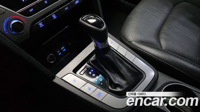 Hyundai Avante AD 1.6 GDI Smart, 2017 8