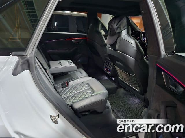 Audi SQ8 (4M), 2020 6